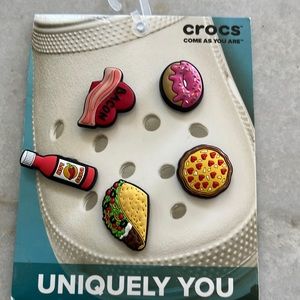 Crocs set of five food pack